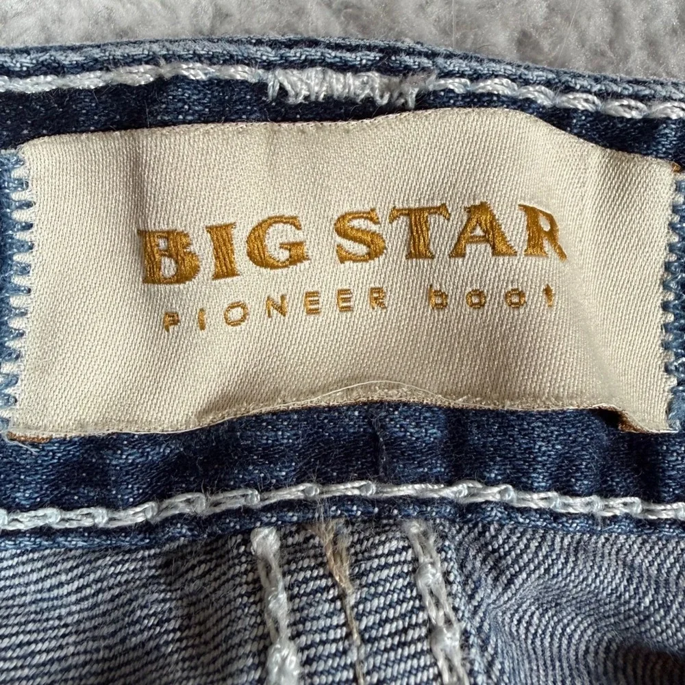 Big Star Pioneer Boot Jeans Mens 33L Distressed‎ Blue Wash Denim